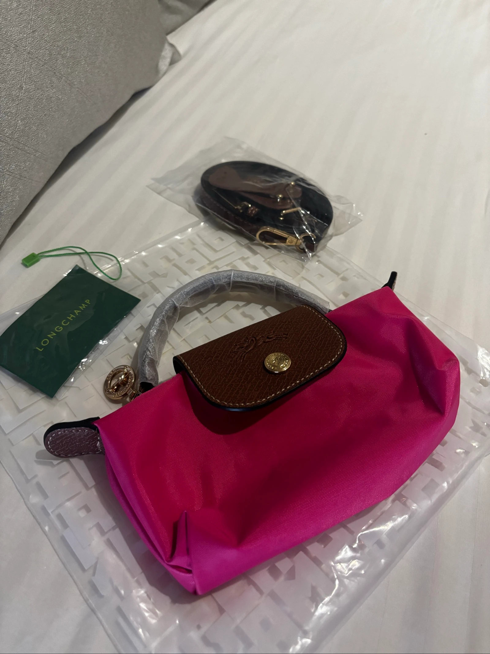 Pink Longchamp crossbody bag – photo 2